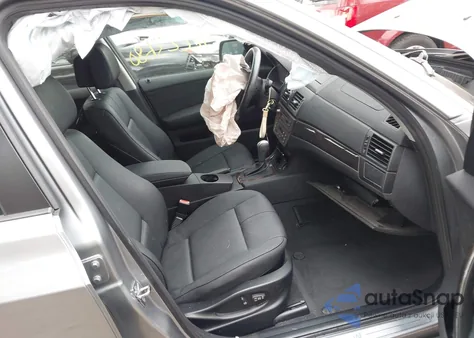 2008 BMW X3 3.0Si из США, поврежденный, VIN WBXPC934X8WJ23597